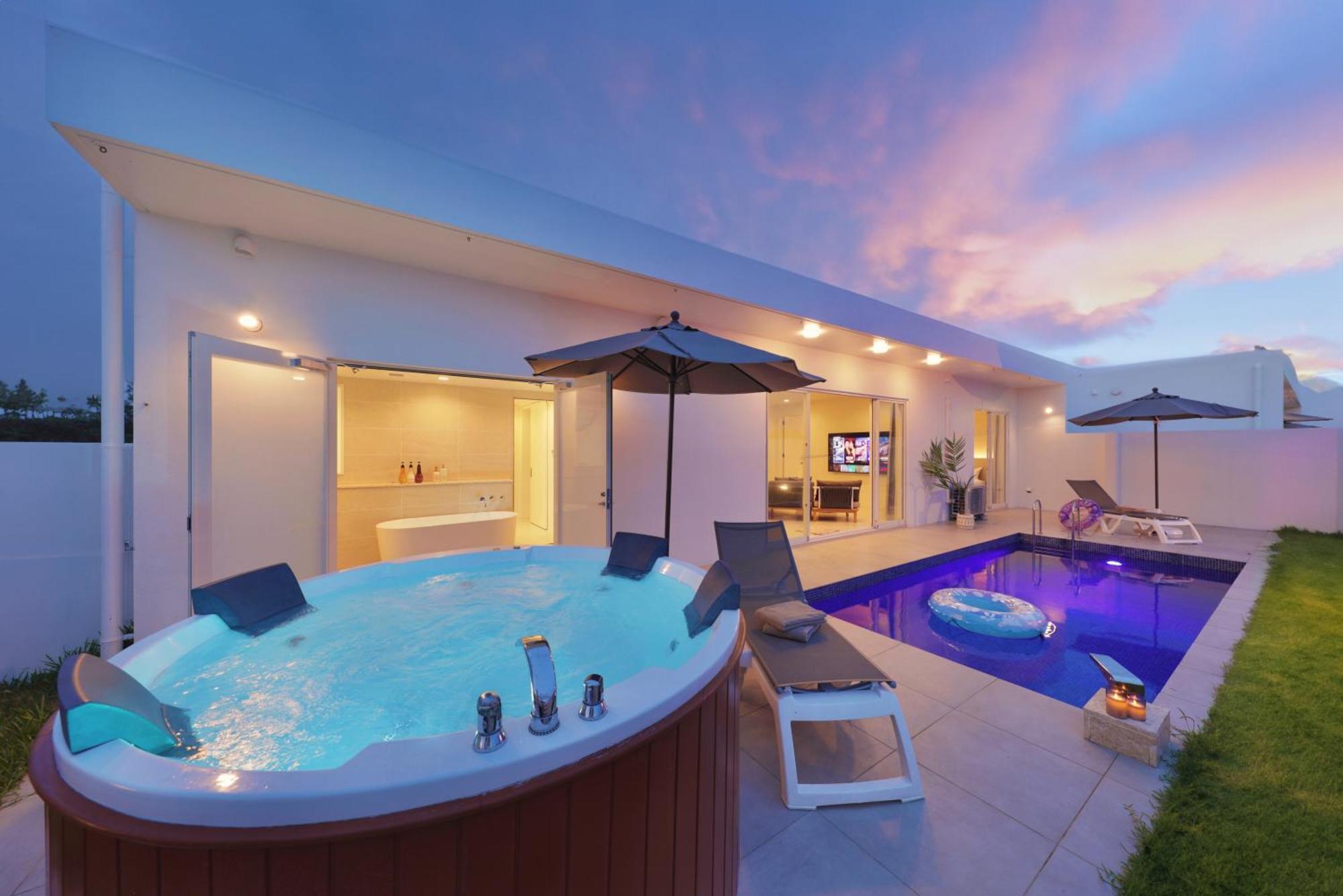 Crystal Villa Bayside Miyakojima  Exterior foto